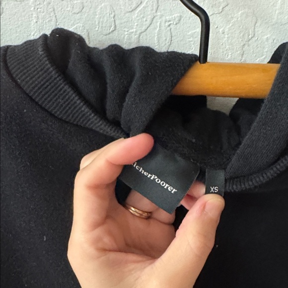 Richer Poorer Black Recycled Fleece Lined Hoodie XS Collar Seam Details - Picture 6 of 7